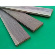 Gyalult fekete diófa deszka 18x120x2000 mm amerikai dió (sárga színjel)