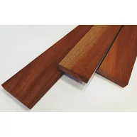 Sapelli mahagóni fűrészáru hobby fa 26x110x650 mm OF. szárított szélezett