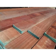 Sapelli mahagóni fűrészáru hobby fa 30x110x650 mm OF. szárított szélezett