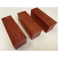 Padouk fa fűrészáru hobby fa 45x50x150 mm