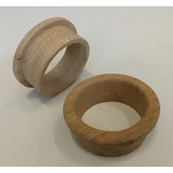Szellőző fakarika tölgyfa átm. 70 mm lyukra illeszthető 6 mm peremmel 24 mm szár