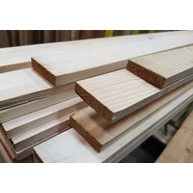 Gyalult négyszögléc lucfenyő 14x60x1000 mm  barkácsléc ALP1