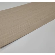 Furnérlemez  kétszer késelt tölgyfa 0,6 mm 130x1050 mm 0,13 m2/ lap ALPI  SZPS