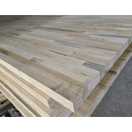 Táblásított erdeifenyő falap HT 40 mm 2900x1130 mm B. min 3,27 m2 /78 kg/tábla borovi fenyő