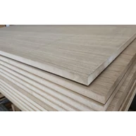 Farostlemez MDF lap 19x1280x1000 mm tölgyfa furnéros 1,28 m2 / 22 kg / tábla BO