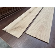 Svartni furnér tölgyfa 5x 90-130x 700 mm  AB min. 0,077 m2 / lap KM1