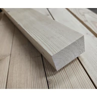 Gyalult négyszögléc vörösfenyő 35x60x2000 mm stafni fa barkácsléc