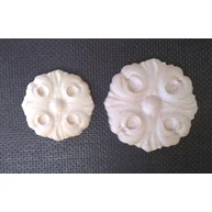 Faragott fa dísz  FRO04  átm. 78 mm bükkfa faragott rozetta bútordísz CEL HU++