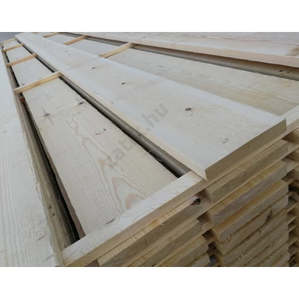 Borovi fenyő fűrészáru szárított 22x200x4000 mm OF.  szélezett Skandináv deszka STA