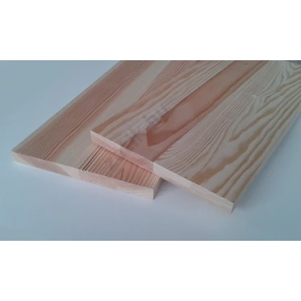 Táblásított vörösfenyő TM 22 mm  600x250 mm A min. 0,15 m2/tábla polclap vörös fenyő