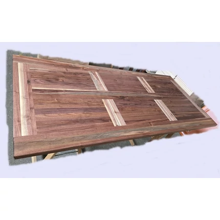 Asztallap táblásított fekete diófa TM 30 mm  800x 780 mm  MOZAIK BETÉTES 0,62 m2 DI1