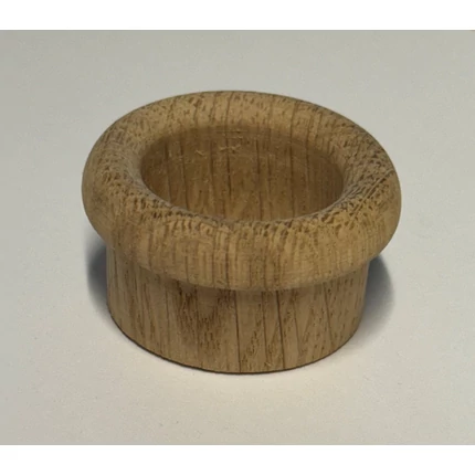 Szellőző fakarika tölgyfa átm. 40 mm lyukra illeszthető 5 mm peremmel 17 mm szár