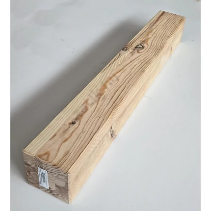 Asztalláb négyszög borovi fenyőfa 110x110x550 mm 45 fokban letört éllel dohányzó asztaláb
