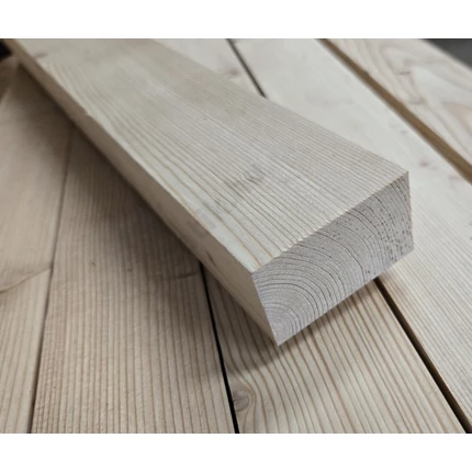 Gyalult négyszögléc vörösfenyő 35x60x2000 mm stafni fa barkácsléc
