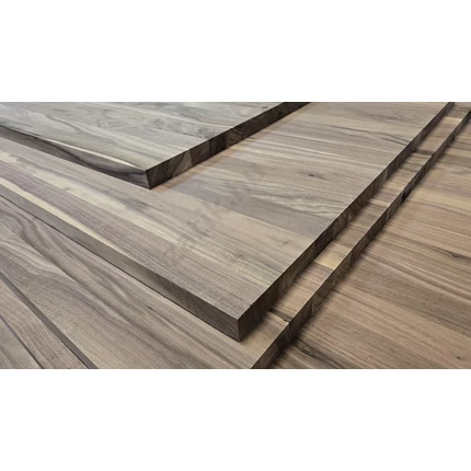 Asztallap táblásított fekete diófa TM 30 mm  700x700 mm  0,49 m2/tábla kb. 12 kg  HU++