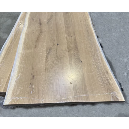 Asztallap táblásított tölgyfa TM 26 mm 2000x1000 mm RUSZTIKUS OLAJOZOTT 2 m2/tábla DO