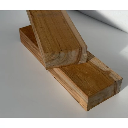 Teak fa fűrészáru hobbifa  50x110x350 mm LÉGSZÁRAZ ültetvényes teakfa szélezett