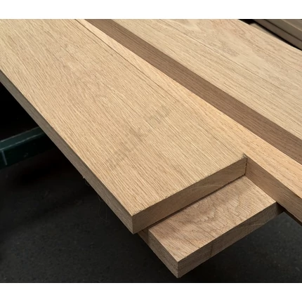 Gyalult tölgyfa palló 32x170x1300 mm stafni fa barkácsléc NY168